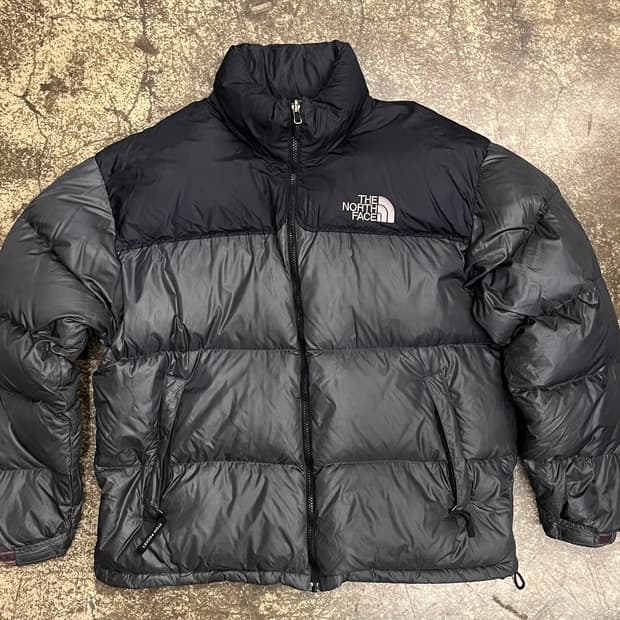 노스페이스 700 구형 눕시 그레이 구스패딩