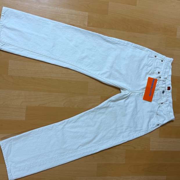 레졸루트 711 화이트 31사이즈