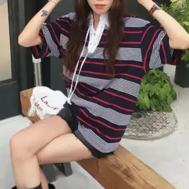 유센틱 피케 스트라이프 티셔츠 다크네이비 새상품