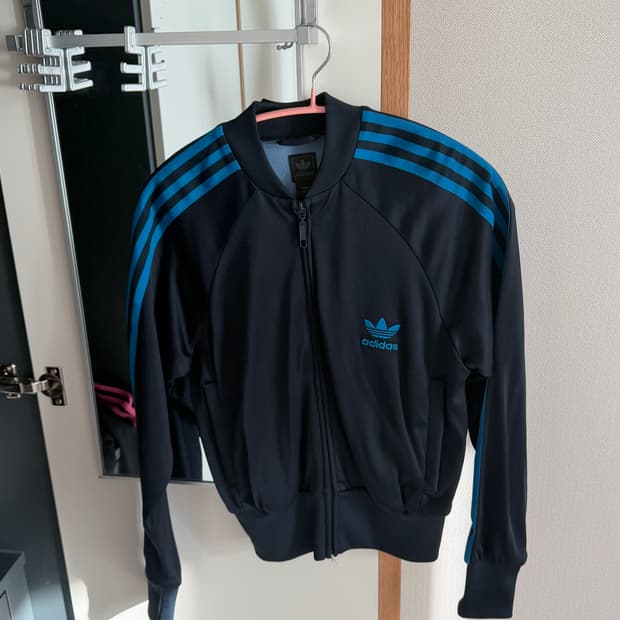 아디다스 네이비 블루 져지 