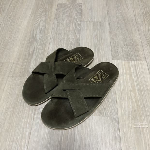 (260) 아일랜드 슬리퍼 스웨이드 슬라이드 올리브 카키 아일랜드260