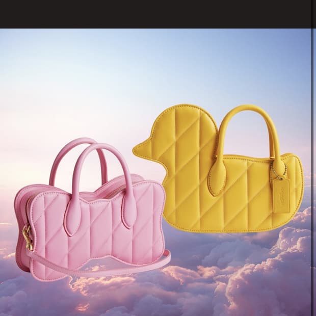 코치 오리 크로스백 