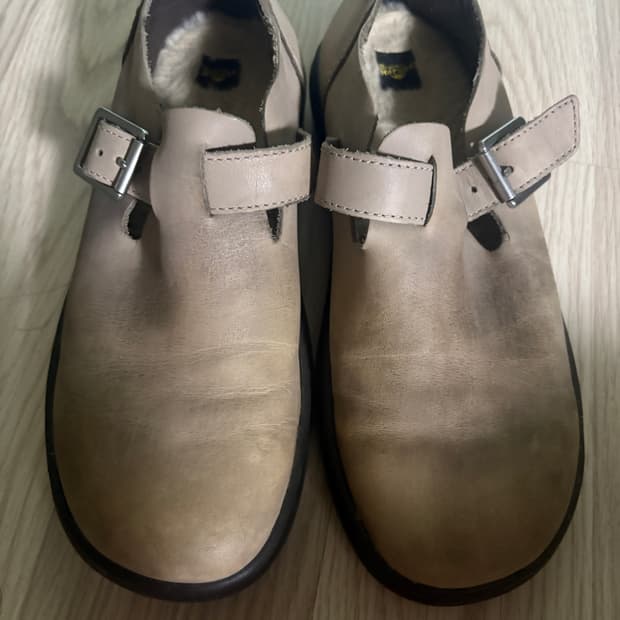 닥터마틴 페트리샤 털안감 메리제인 (유일매물)