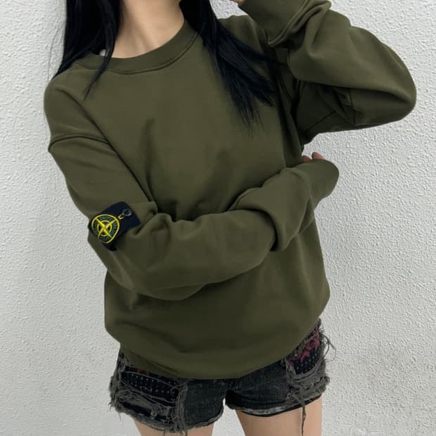 스톤 아일랜드 사이드와펜 카키 맨투맨 L