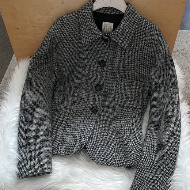 STUDIO 0001 BY FERRE curved wool jacket