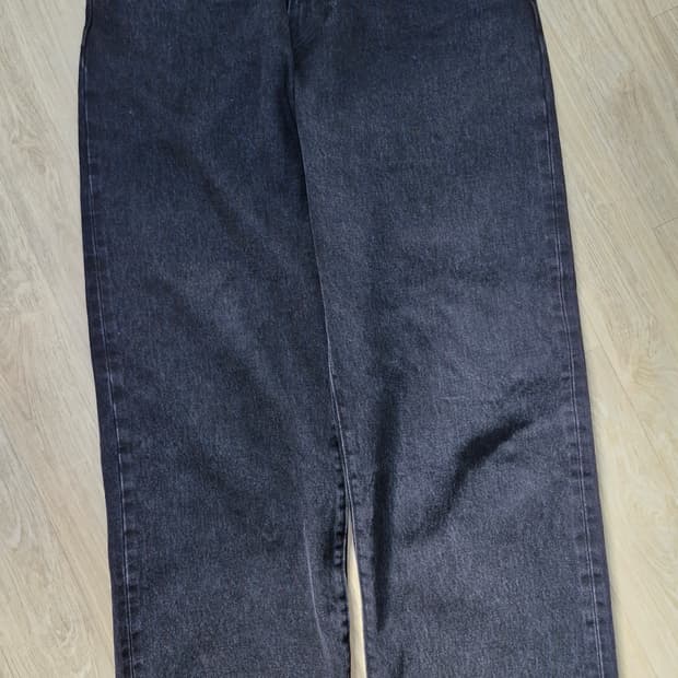 리바이스 블루탭 마커루즈진 블랙 W30L32 판매합니다