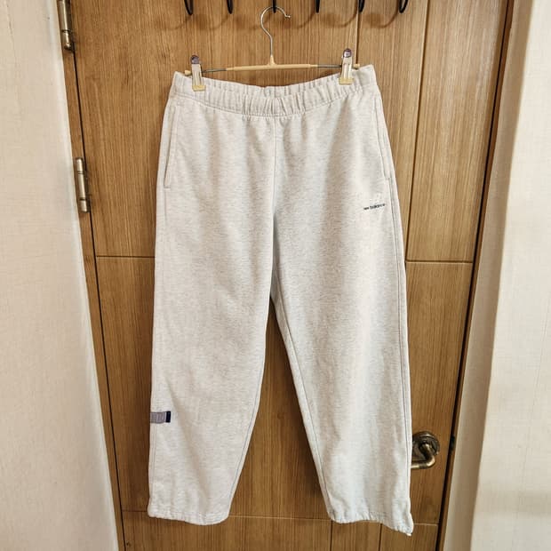 (L)뉴발란스 유니 스트레이트 스웻 팬츠 오트밀멜란지