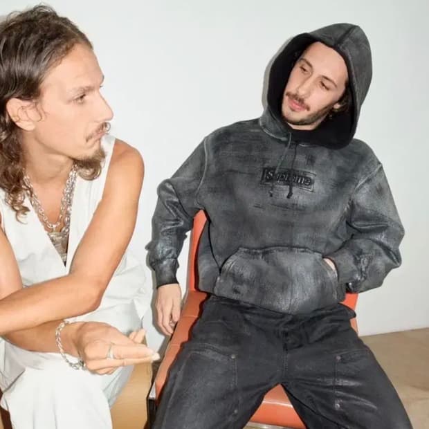 슈프림 x MM6 메종 마르지엘라 포일 박스로고 후드 스웨트셔츠 블랙 -