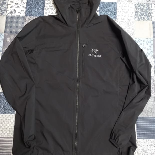 아크테릭스 베타 후디 롱자켓 고어텍스 블랙   L실용(105)