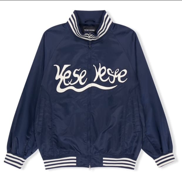 예쓰아이씨 바시티 네이비