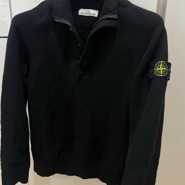 스톤아일랜드 반집업니트 M 