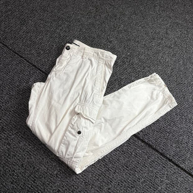 스톤아일랜드 포켓 화이트 밴딩 카고 팬츠 2442