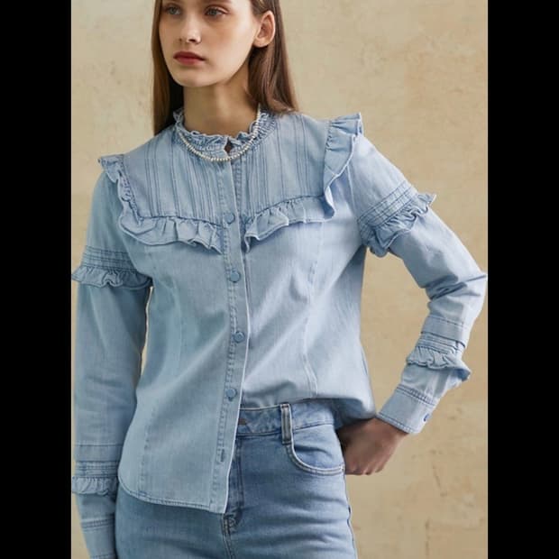 Egoist 에고이스트 데님 셔링 블라우스