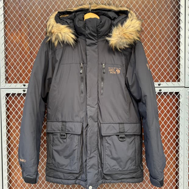 마운틴하드웨어 구스다운 패딩파카 블랙 L