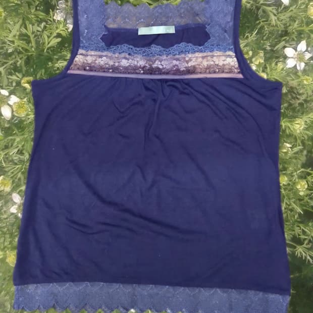 페어리 모리깔 레이스 딥퍼플 나시 슬리브리스