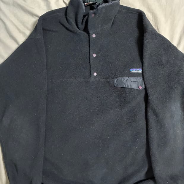 파타고니아  신칠라 스냅티 블랙 사이즈 L