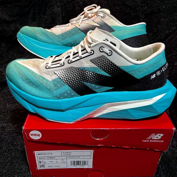 뉴발란스 퓨어셀 sc 엘리트 v4 275 와이드 2E 팝니다 러닝화