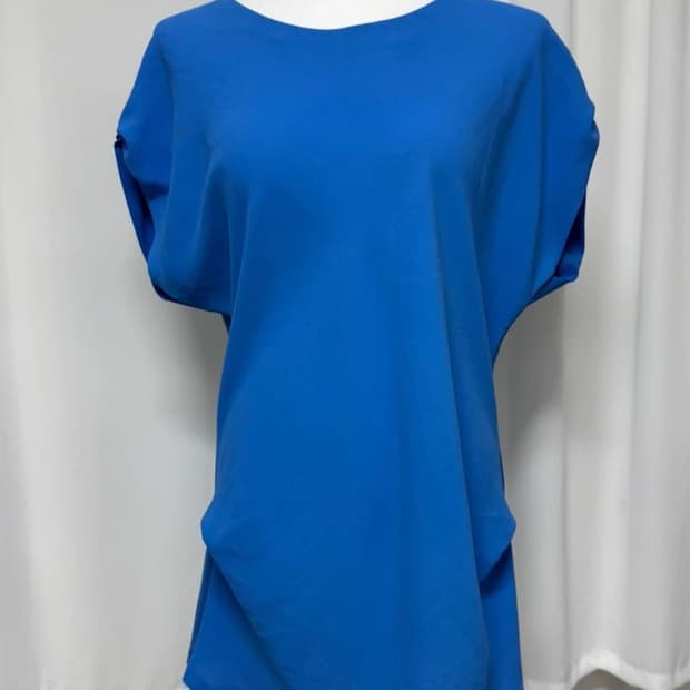 쉬즈미스 블루 블라우스