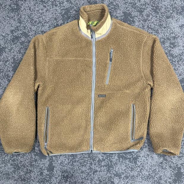 디스이즈네버댓 리버시블 플리스 브라운 M