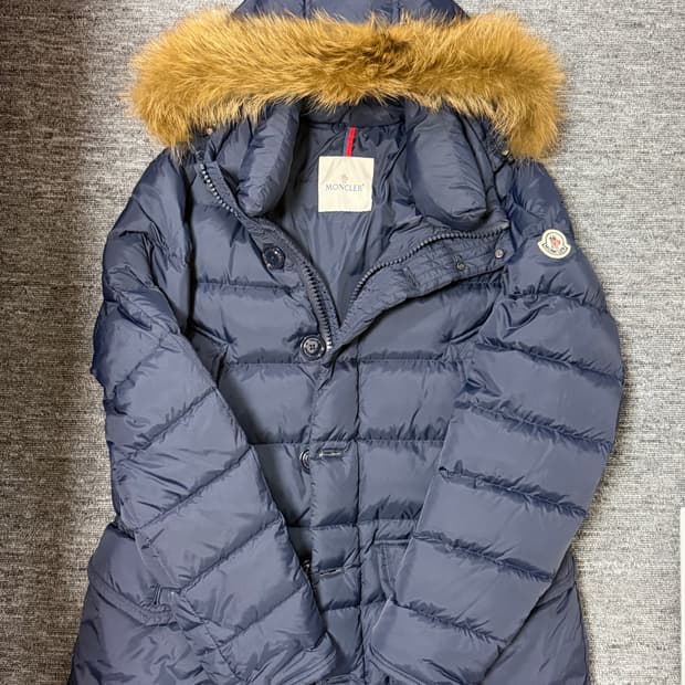 몽클레어 클루니 1사이즈 패딩