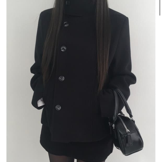 에이블리 모직 숏 코트