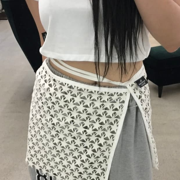 더미스테리어스호텔 스타 레이어드 랩스커트