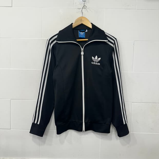 아디다스 유로파져지