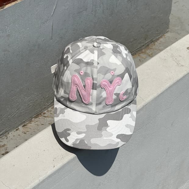 (새상품) NYXX NY 핑크 자수 카모 볼캡 모자