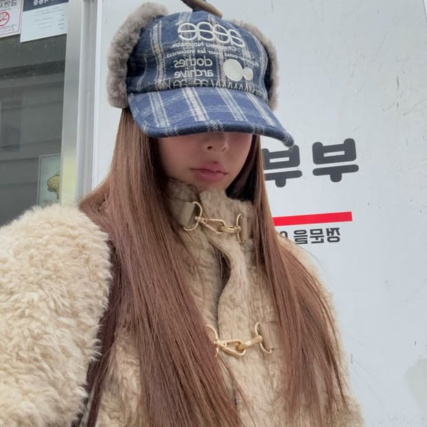 (새상품) 에이이에이이 웹 로고 트루퍼 캡 네이비