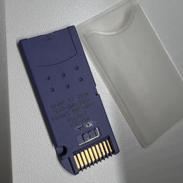 소니 메모리스틱듀오 정품 32mb