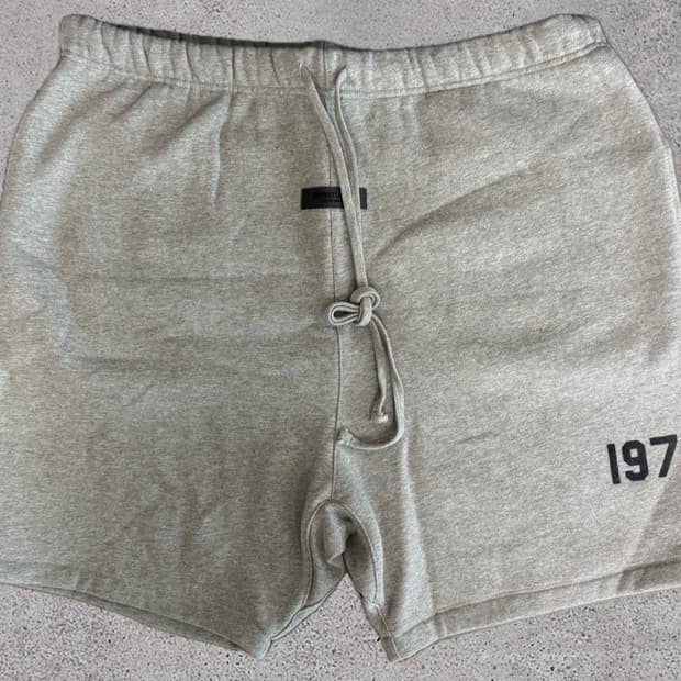 [2XL] 피어오브갓 에센셜 1977 쇼츠 반바지 다크오트밀
