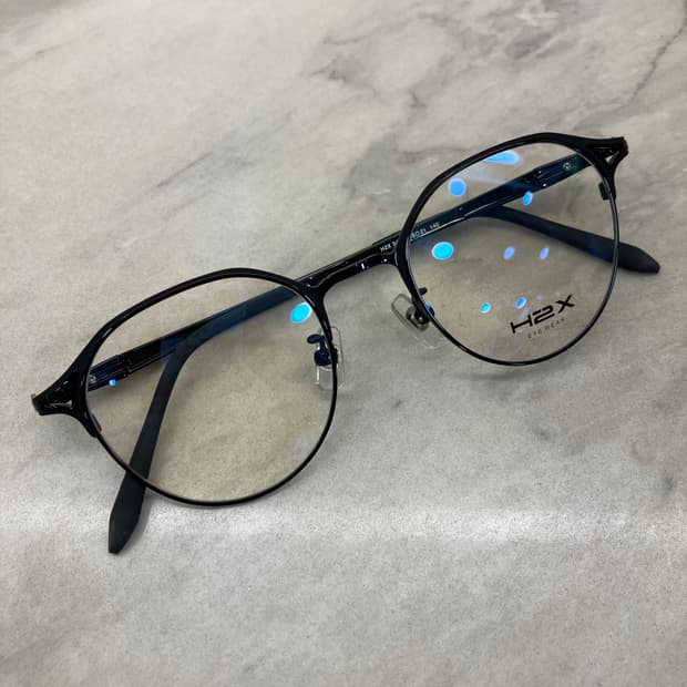 B36 H2X 블랙 라운드 메탈테 안경(17g)
