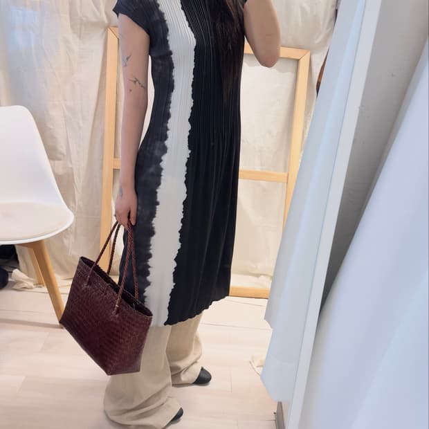 Pleats dyeing dress