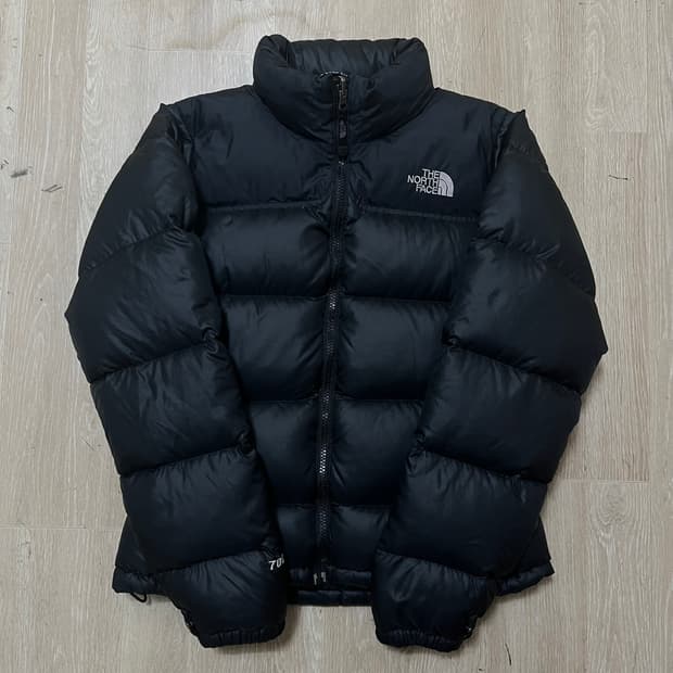 노스페이스 여성 700 구스다운 로고 눕시 숏패딩 S(90)