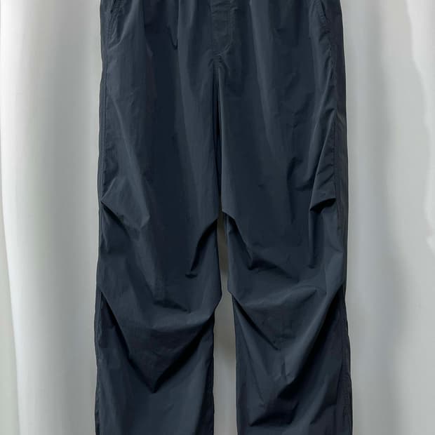 유니클로 UV 프로텍션 파라슈트 파라트루퍼 네이비그레이 나일론 팬츠
