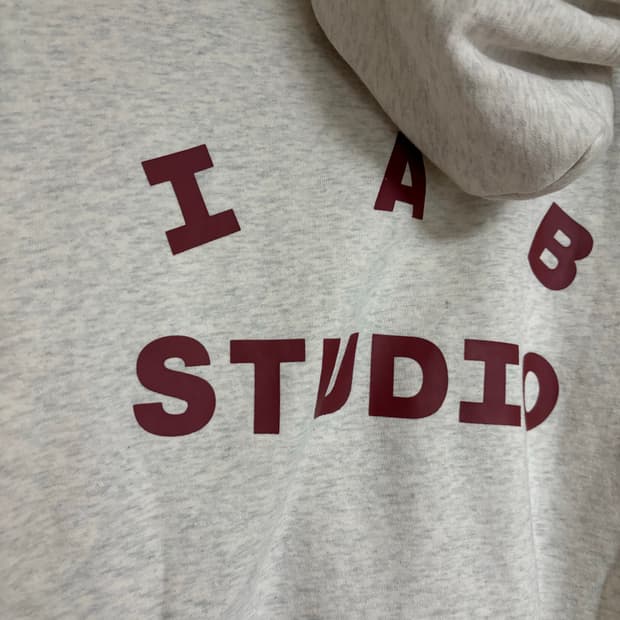 IAB Studio 후드 팝니다