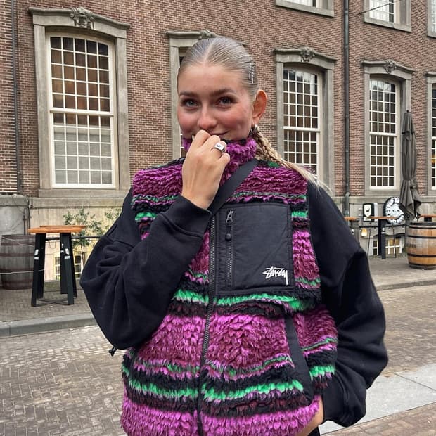 스투시 스트라이트 쉐르파 베스트