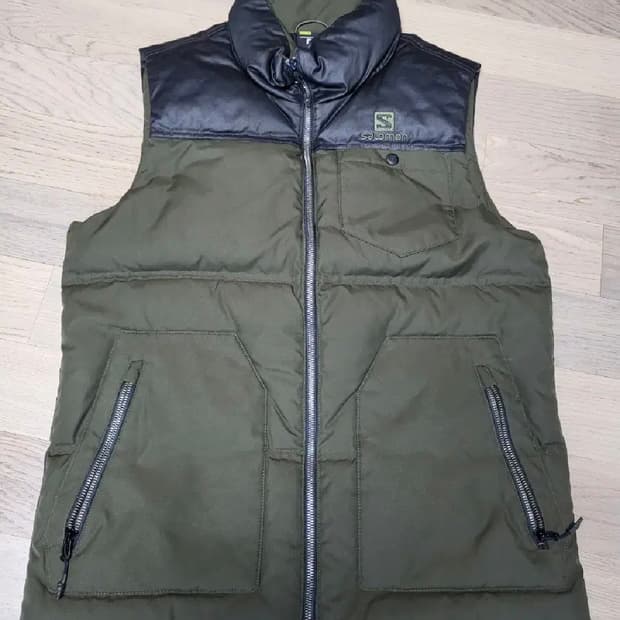 살로몬 패딩조끼