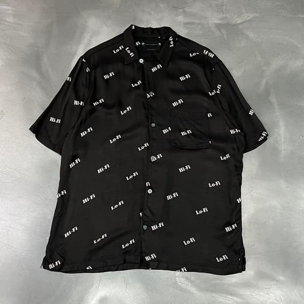  올세인츠 레터링 하프 셔츠 y15993