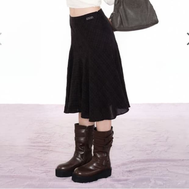애즈온 런던 체크 미디 스커트 치마 블랙