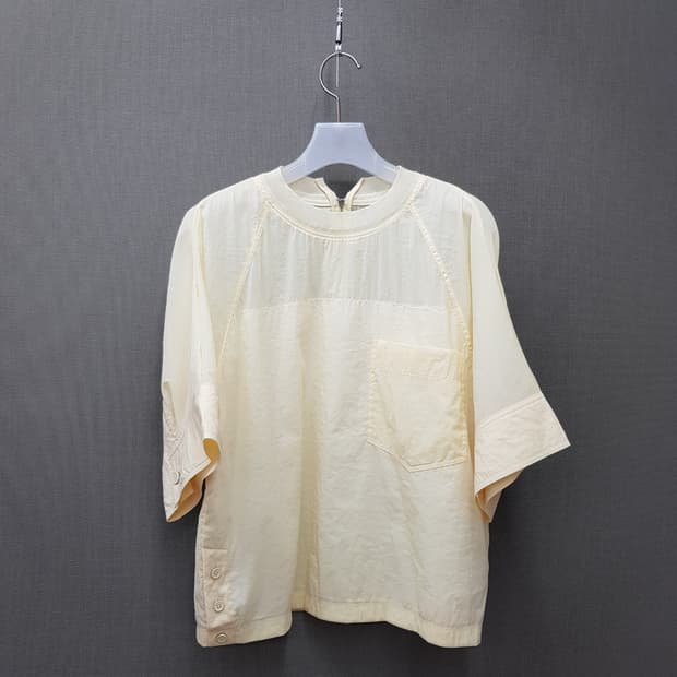 구호 kuho 2023 반팔 블라우스 2사이즈