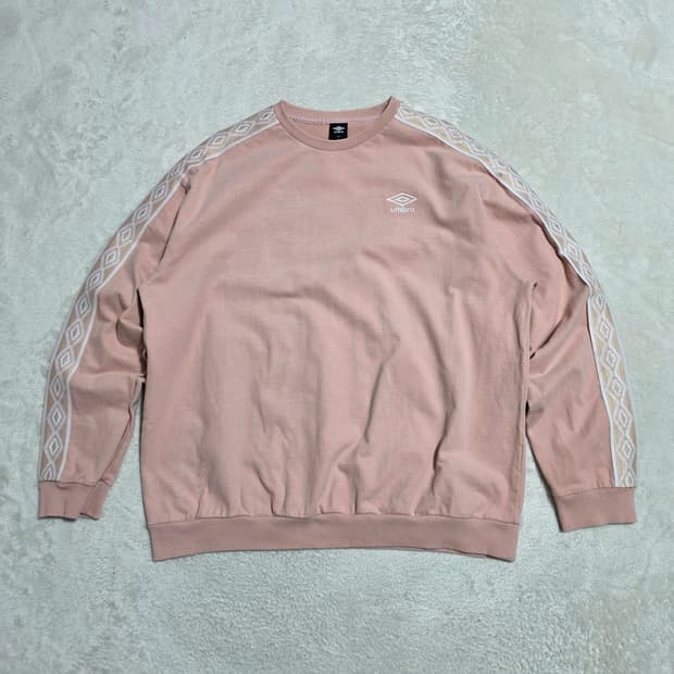 (XL)엄브로 맨투맨