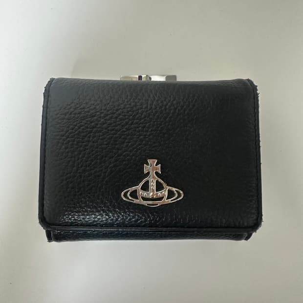 빈티지 비비안 웨스트 우드 반지갑