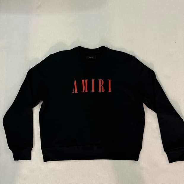 아미리 로고 맨투맨