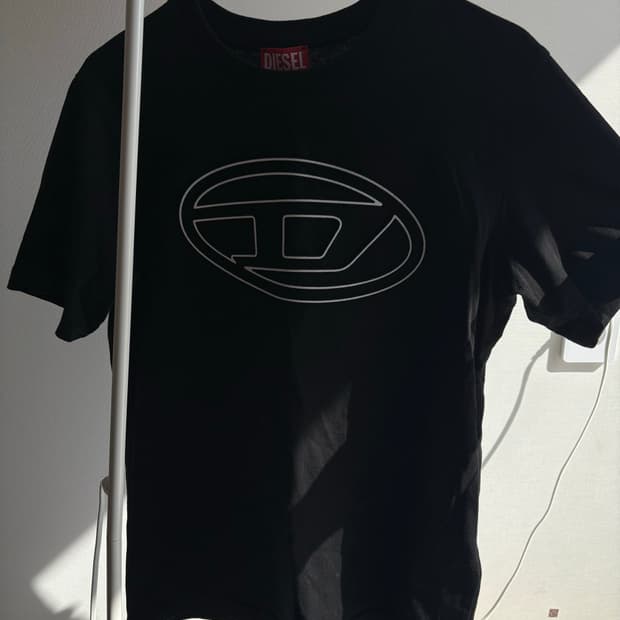 디젤 반팔티