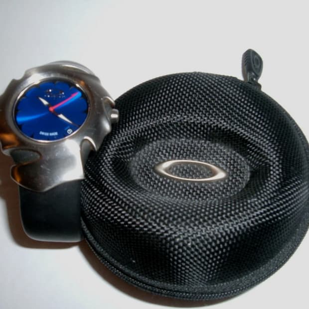 오클리 시계 Oakley Soft Travel Watch