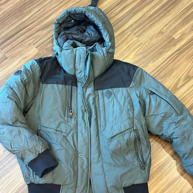 코오롱스포츠 패딩 점퍼 100