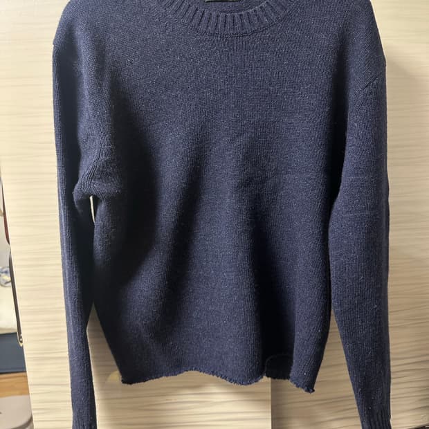 네이비 니트 free