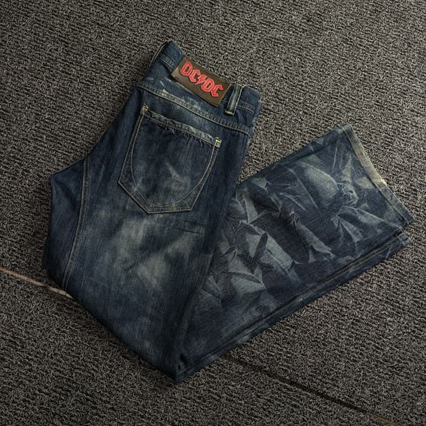 디스퀘어드 아이스 워싱 가죽패치 로고 데님 팬츠 6.5 1637