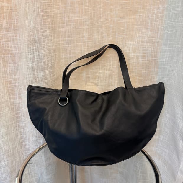 한섬 더일마 반달 숄더백    